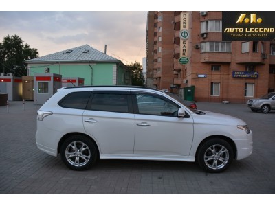 Пороги для Mitsubishi Outlander Broomer Design